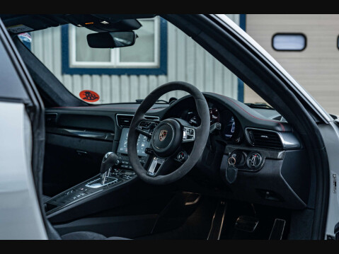Porsche 911 3.0 911 Carrera 4 GTS Semi-Auto 4WD 2dr 11