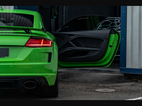 Audi TT 2.5 TT RS Sport Edition TFSI Quattro Semi-Auto 4WD 3dr 8