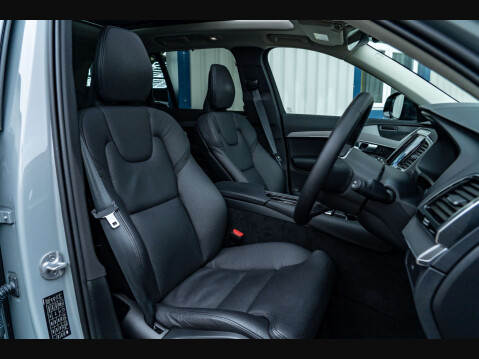 Volvo XC90 2.0 XC90 + B5 MHEV AWD Auto 4WD 5dr 10
