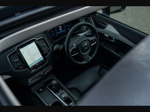 Volvo XC90 2.0 XC90 + B5 MHEV AWD Auto 4WD 5dr 20