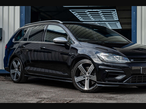 Volkswagen Golf 2.0 Golf R TSi 4Motion Semi-Auto 4WD 5dr 7