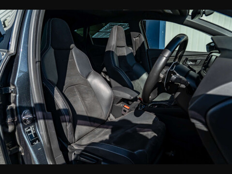 SEAT Leon 2.0 Leon Cupra Luxury 290 TSi Semi-Auto 5dr 10