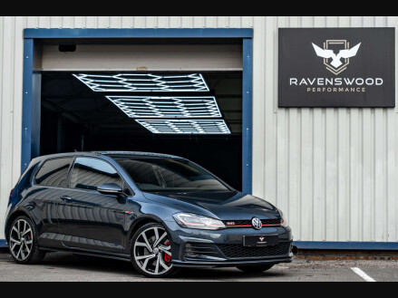 Volkswagen Golf 2.0 Golf GTi Performance TSi Semi-Auto 3dr