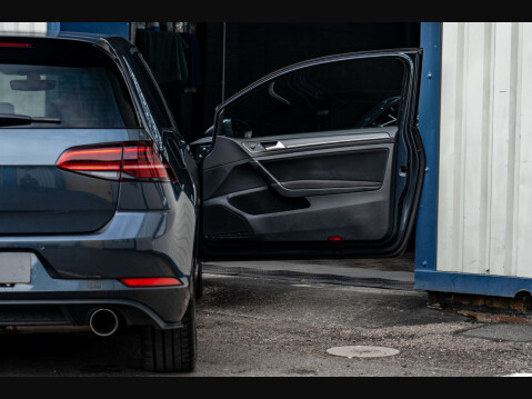 Volkswagen Golf 2.0 Golf GTi Performance TSi Semi-Auto 3dr 8