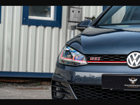 Volkswagen Golf 2.0 Golf GTi Performance TSi Semi-Auto 3dr 25