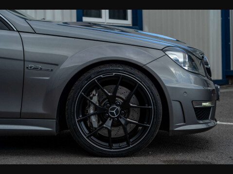 Mercedes-Benz C Class 6.2 C63 AMG Auto 2dr 5