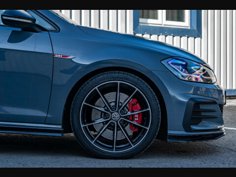 Volkswagen Golf 2.0 Golf GTi TCR Semi-Auto 5dr 6