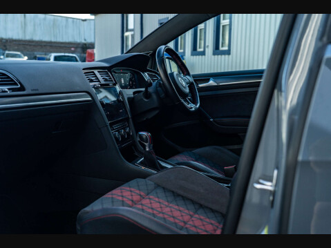 Volkswagen Golf 2.0 Golf GTi TCR Semi-Auto 5dr 9