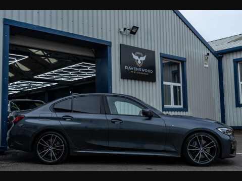 BMW 3 Series 2.0 320d M Sport Auto 4dr 3