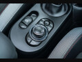 Mini Hatch 2.0 John Cooper Works Auto 3dr 19