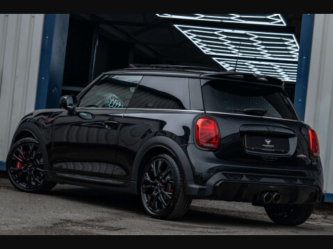 Mini Hatch 2.0 John Cooper Works Auto 3dr 31