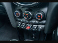 Mini Hatch 2.0 John Cooper Works Auto 3dr 16