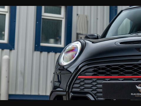 Mini Hatch 2.0 John Cooper Works Auto 3dr 26