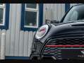 Mini Hatch 2.0 John Cooper Works Auto 3dr 26
