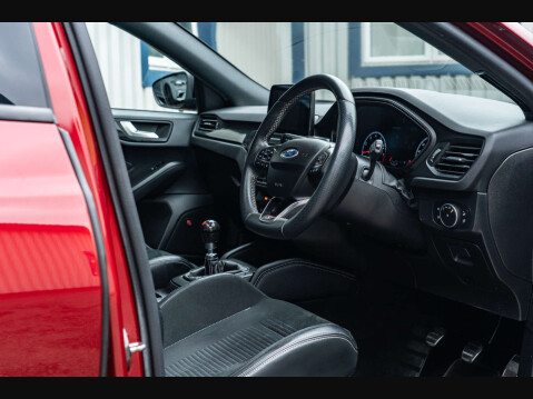 Ford Focus 2.3 Focus ST 5dr 11