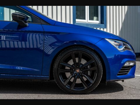 SEAT Leon 2.0 Leon Cupra Luxury 290 TSi Semi-Auto 5dr 6