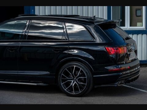 Audi SQ7 4.0 TDI V8 SUV 5dr Diesel Tiptronic quattro Euro 6 (s/s) (435 ps) 25