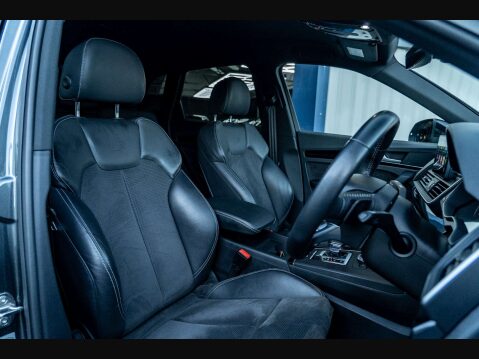 Audi Q5 2.0 Q5 Black Edition 40 TDI Quattro Semi-Auto 4WD 5dr 10
