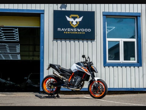 KTM 890 Duke 0.9 890 Duke R 1