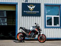 KTM 890 Duke 0.9 890 Duke R