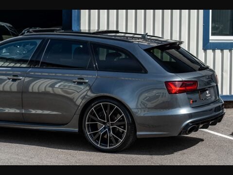 Audi RS6 4.0 TFSI V8 Performance Estate 5dr Petrol Tiptronic quattro Euro 6 (s/s) (6 25