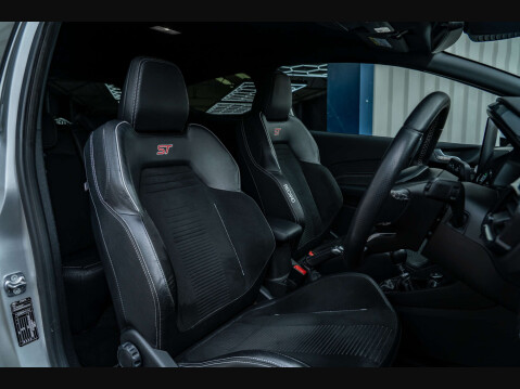Ford Fiesta 1.5 Fiesta ST-3 T 3dr 10