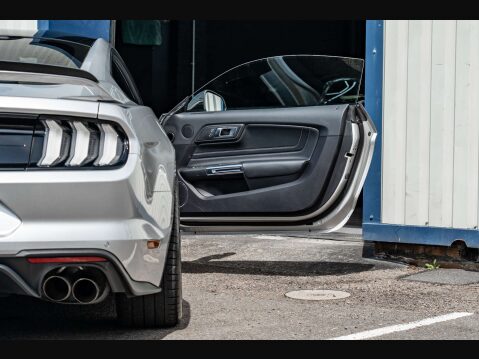 Ford Mustang 5.0 Mustang GT 2dr 8