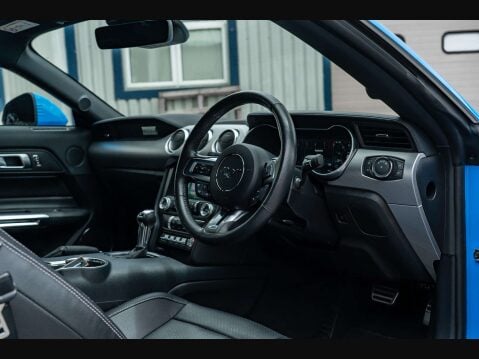 Ford Mustang 5.0 Mustang GT Auto 2dr 11