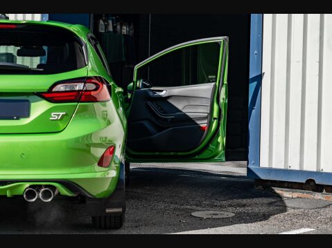 Ford Fiesta 1.5 Fiesta ST-3 T 5dr 8