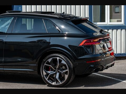 Audi Q8 4.0 RS Q8 Vorsprung TFSI MHEV Quattro Auto 4WD 5dr 25
