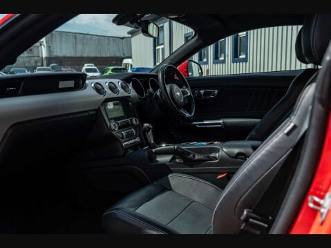 Ford Mustang 5.0 V8 GT Shadow Edition Fastback 2dr Petrol SelShift Euro 6 (416 bhp) 9