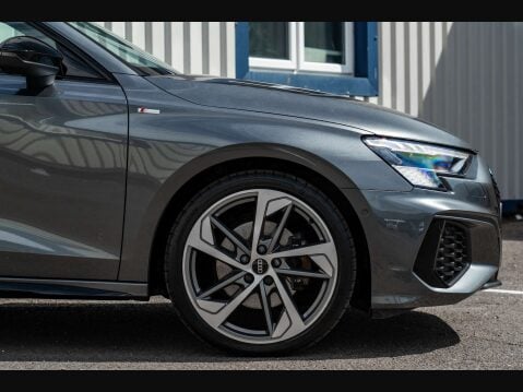 Audi A3 2.0 A3 Sportback 35 TDI S Line Edition 1 Semi-Auto 5dr 6