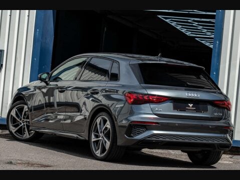 Audi A3 2.0 A3 Sportback 35 TDI S Line Edition 1 Semi-Auto 5dr 31