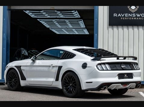 Ford Mustang 5.0 Mustang GT 2dr 2