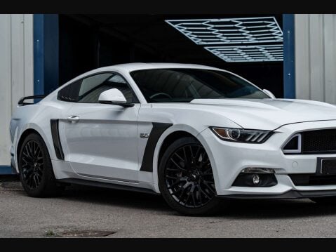 Ford Mustang 5.0 Mustang GT 2dr 7