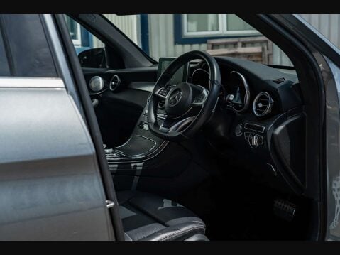 Mercedes-Benz GLC 2.1 GLC 250 D 4Matic AMG Line Premium+ Auto 4WD 5dr 11