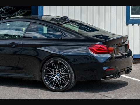 BMW 4 Series 3.0 M4 Semi-Auto 2dr 25