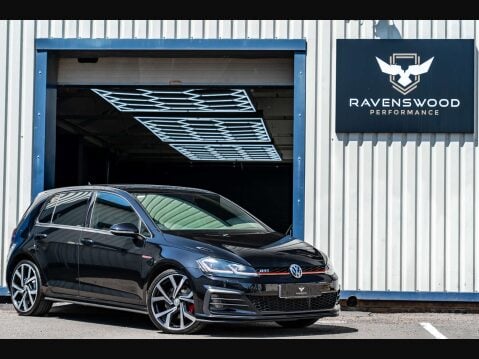 Volkswagen Golf 2.0 Golf GTi TSi Semi-Auto 5dr 1