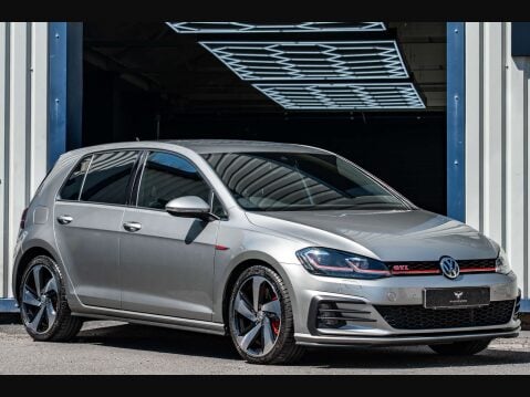 Volkswagen Golf 2.0 Golf GTi Performance TSi Semi-Auto 5dr 5