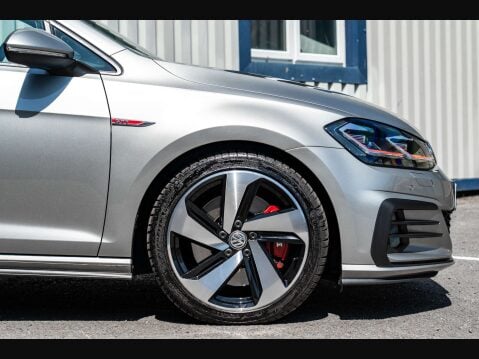 Volkswagen Golf 2.0 Golf GTi Performance TSi Semi-Auto 5dr 6