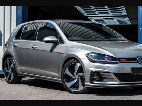 Volkswagen Golf 2.0 Golf GTi Performance TSi Semi-Auto 5dr 7