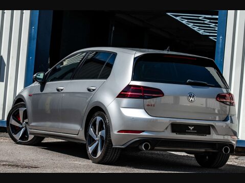 Volkswagen Golf 2.0 Golf GTi Performance TSi Semi-Auto 5dr 30