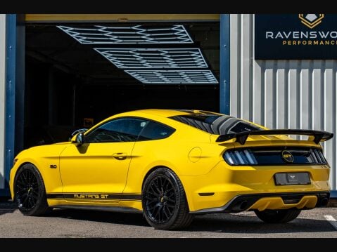 Ford Mustang 5.0 Mustang GT 2dr 2