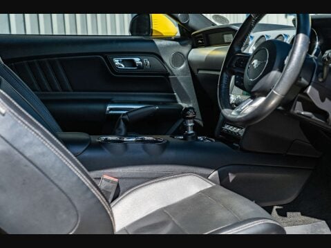 Ford Mustang 5.0 Mustang GT 2dr 16
