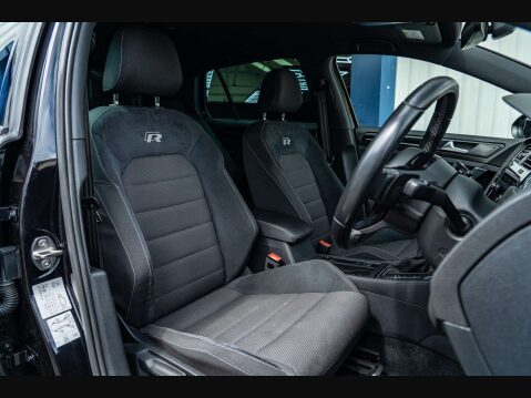 Volkswagen Golf 2.0 Golf R TSi 4Motion Semi-Auto 4WD 5dr 10
