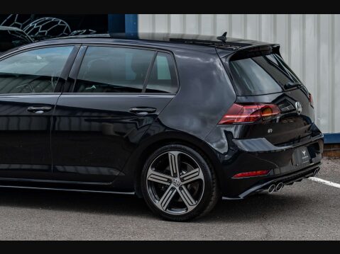 Volkswagen Golf 2.0 Golf R TSi 4Motion Semi-Auto 4WD 5dr 24