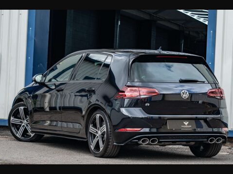 Volkswagen Golf 2.0 Golf R TSi 4Motion Semi-Auto 4WD 5dr 30