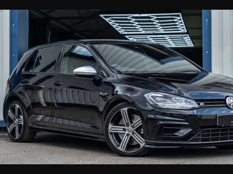 Volkswagen Golf 2.0 Golf R TSi 4Motion Semi-Auto 4WD 5dr 7