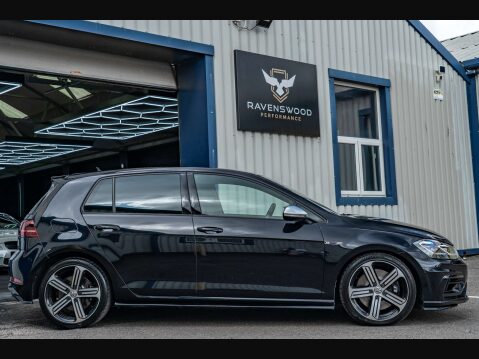 Volkswagen Golf 2.0 Golf R TSi 4Motion Semi-Auto 4WD 5dr 3
