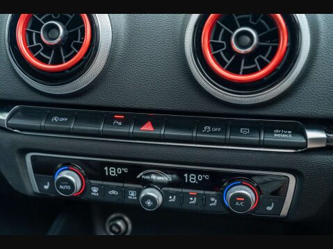 Audi RS3 2.5 TFSI GPF Audi Sport Edition Saloon 4dr Petrol S Tronic quattro Euro 6 ( 16